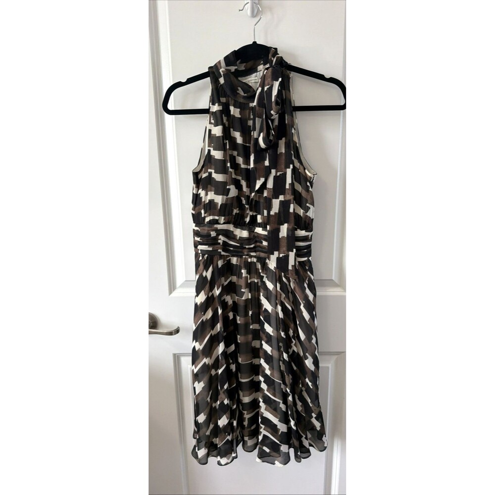 Banana Republic Women's Black Brown Print Pleated 100% silk Dress 6 Mock Neck